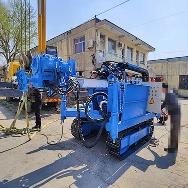 高压旋喷桩机定制 楼房地基下沉旋喷钻机履带式 高压泵聚强厂家