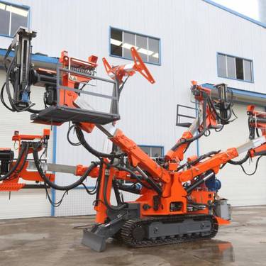 鑫通机械成功打造“四臂锚杆支护钻车”综掘快速作业