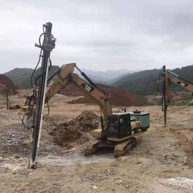 矿山隧道挖改钻挖机改装潜孔钻机岩石打孔机