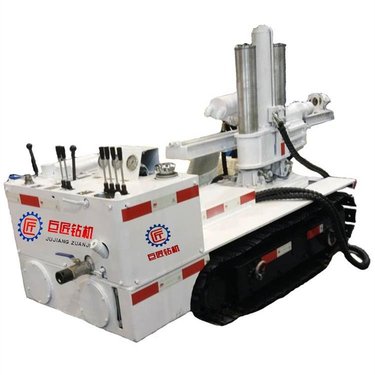 煤矿井下履带式全液压探水钻机 巨匠自由行走深孔钻车