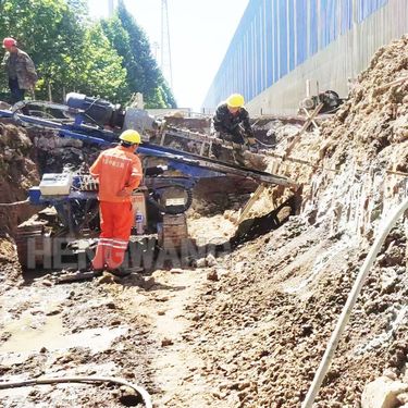 3.5米锚固钻机锚杆加固潜孔钻进恒旺品牌柴油机行走