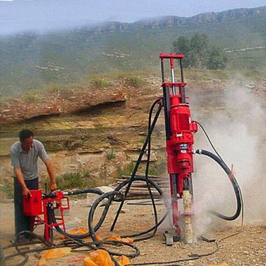 云南丽江矿用潜孔钻机重庆小型矿山凿孔钻机