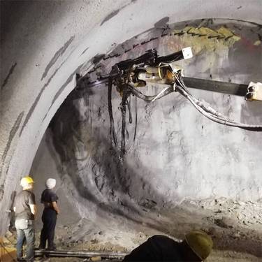 中空注浆锚杆生产厂家 超前小导管管棚 搭配钻机适配器 锚固支护项目