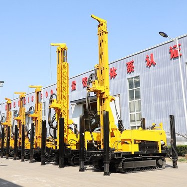 家用深孔气动钻井机 快速钻井履带水井钻机 一天一口井打井机