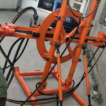 YGZ90型导轨式独立回转凿岩机 气动中深孔钻机参数