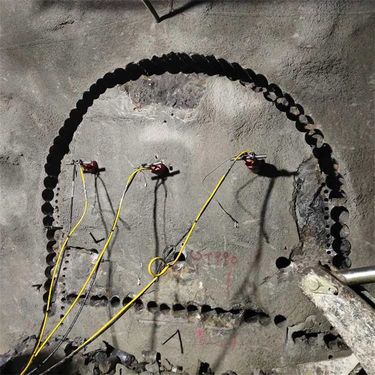 内蒙古呼伦贝尔 定制平行水磨钻机 矿山施工手持式钻孔机 肇庆