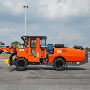 鑫通机械DL3-b矿用液压采矿台车轮胎式四轮四驱悬臂式中深孔钻机