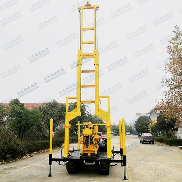 雄泰塔架式地质勘探岩石取芯钻机 履带式液压深孔打井水井钻机