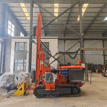 出售沙漠光伏打桩机 履带式液压钻机 多功能打孔机