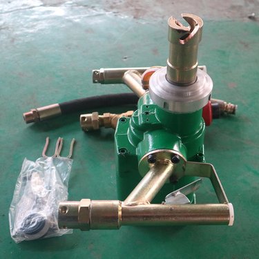 厂家大量供应气动手持式锚杆钻机型号 手持式钻机使用方便