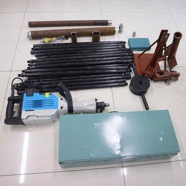 QTZ-3D便携式电动取土钻机运行平稳  操作简练  维修简单方便