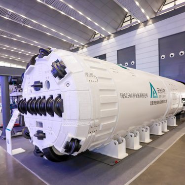 北京沙盘厂家制作盾构机掘进机模型平移式双臂锚杆钻车工艺流程