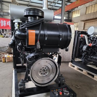 QSB6.7-C260 山河智能强力多功能钻机用康明斯260马力QSB6.7柴油机