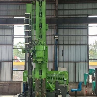 护栏打桩机 全液压潜孔钻机 钢强  矿上打洞坑道设备 混凝土打桩