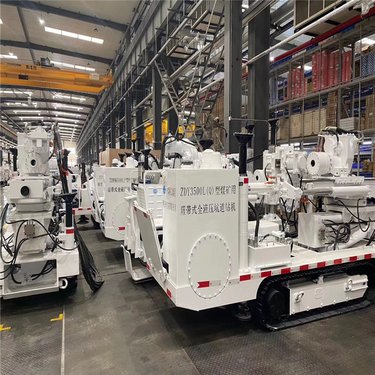 煤矿用履带式全液压坑道钻机ZDY6500LP（A）-开采设备