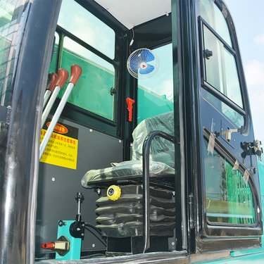 全液压锚固工程钻机山坡支护锚固钻车 双回转油电两用隧道钻机 锚杆掘进