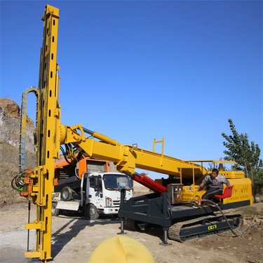 高举升山体护坡钻机 履带式基坑加固锚固钻孔机 扩孔速度快