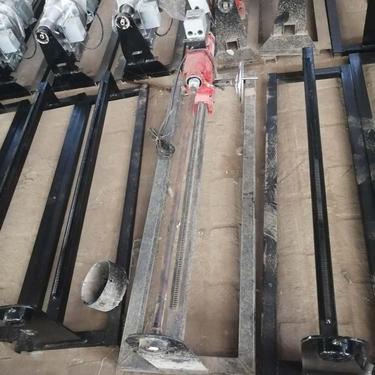 立安顶管机施工工程队 牵引管道铺管机 横向穿眼打孔机多功能钻机