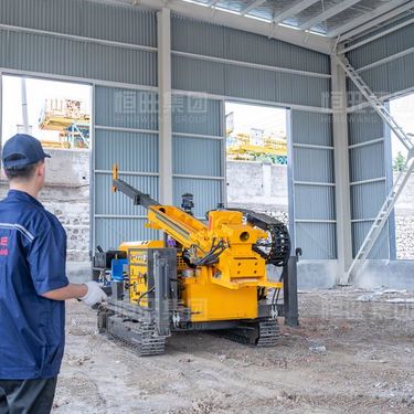 绳索取芯钻机HWXYD800型康明斯发动机顶驱全液压