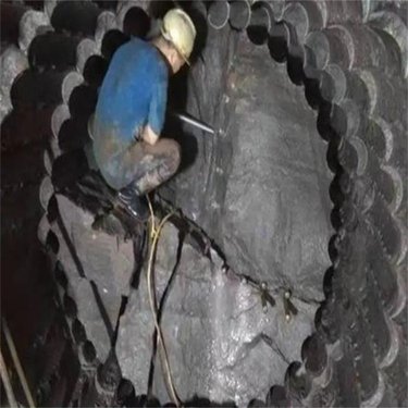 西藏拉萨隧道非爆破施工水钻四川泸州立式多功能水磨钻机