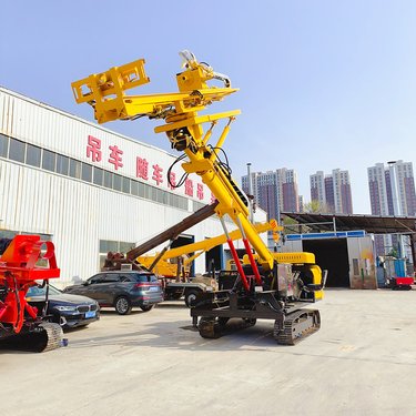 支持360°旋转高臂护坡钻机 履带式多功能边坡加固冲击钻 液压高举升