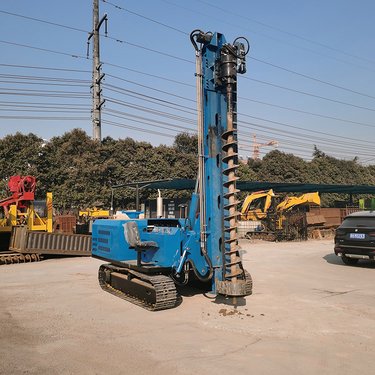 沙漠光伏钻机 多功能螺旋引孔机 挖机改光伏打桩机 应用范围广