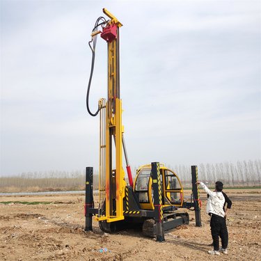 郭工机械露天锚固钻机 履带式多功能水井钻机 全液压分体潜孔钻机