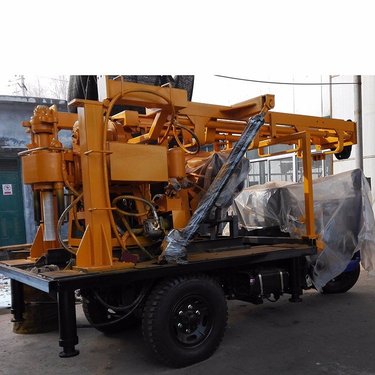 XYC-200型农用三轮车载打井钻机 工程钻机  液压打井机 履带式气动打井机