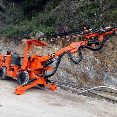 鑫通机械井下液压锚杆锚索钻车在地下工程中的应用