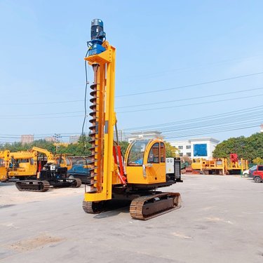 履带电动光伏打桩机上下左右伸缩塔架螺旋钻孔机山地沙漠专用钻机