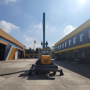 风电站基建加固20米轮式旋挖机 小型履带式机锁杆钻机 螺旋打桩机