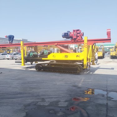 cfg灌注桩长螺旋钻机 小型6米履带地基打桩机 下钢筋笼螺旋引孔机