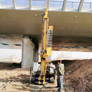 钻喷一体多功能高压旋喷桩机 高举锚固旋喷机 30米深履带旋喷钻机