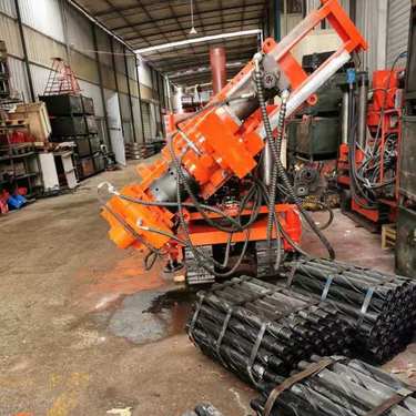 履带式坑道钻机 注浆钻机工程地基坑道加固钻机